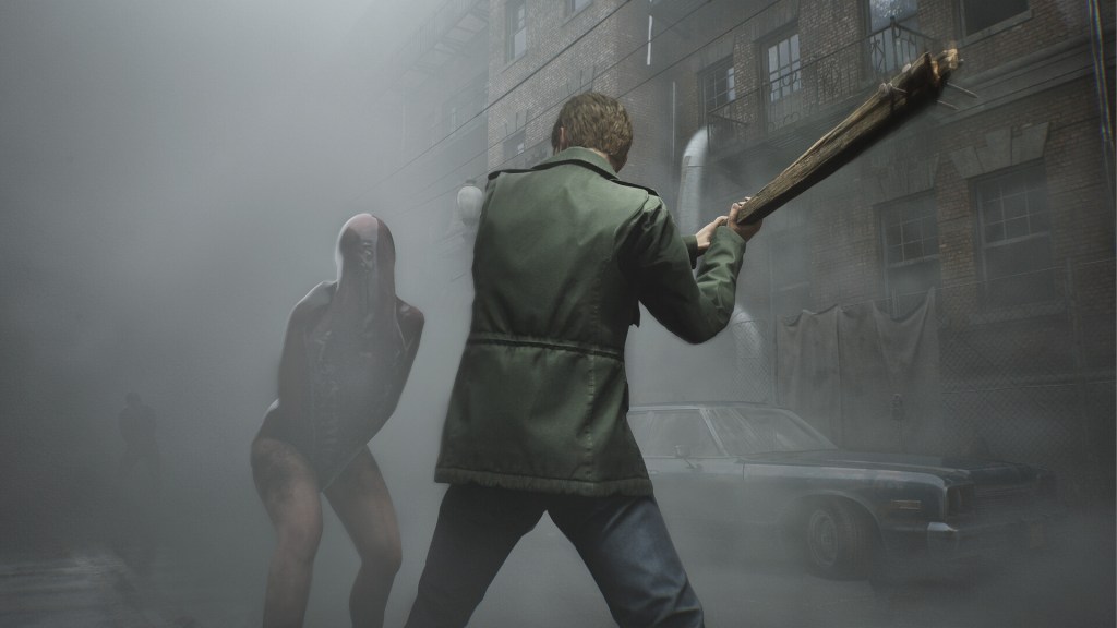 James attacking a Lying Figure in Silent Hill 2. 
