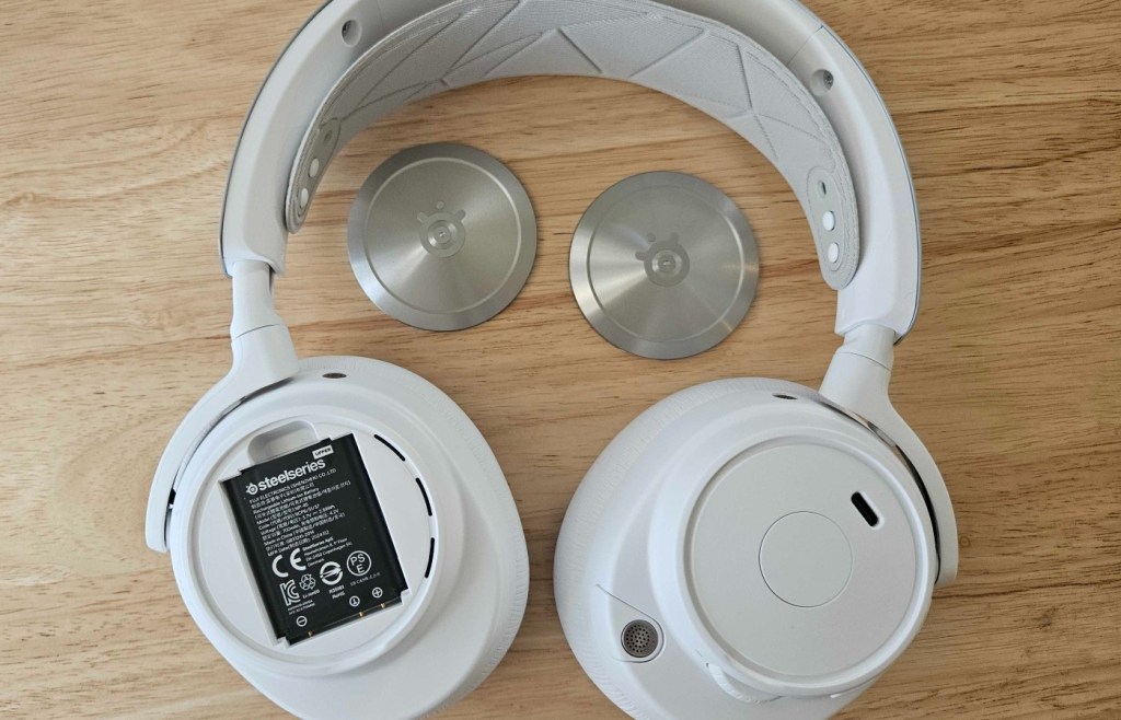 Arctis Nova Pro plate removal