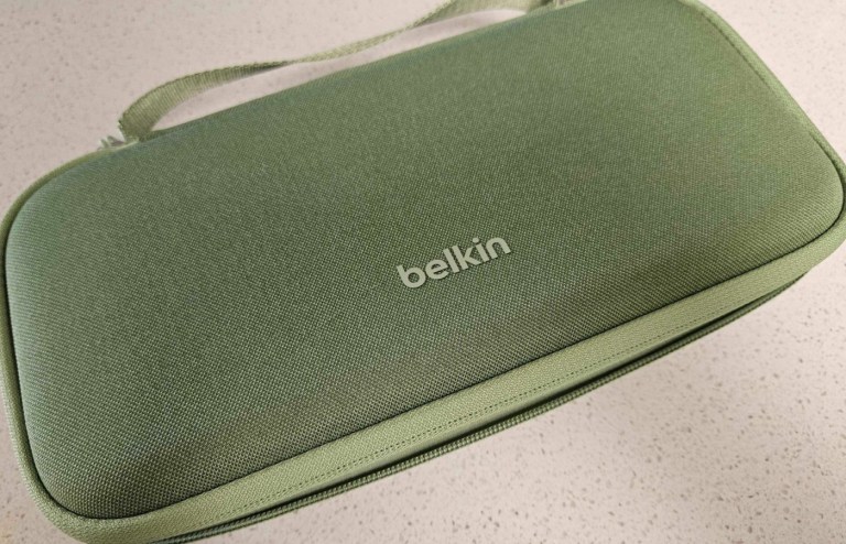 Belkin charging case