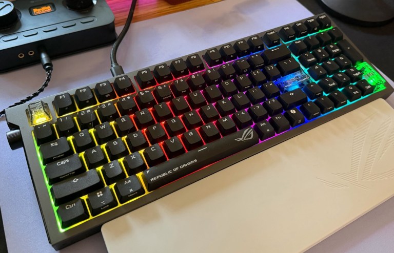 ROG Strix Morph Review Cover